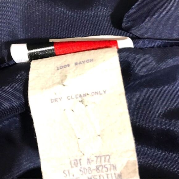 Britland Vtg. 80's Pasley Vest Size Medium - Picture 9 of 9